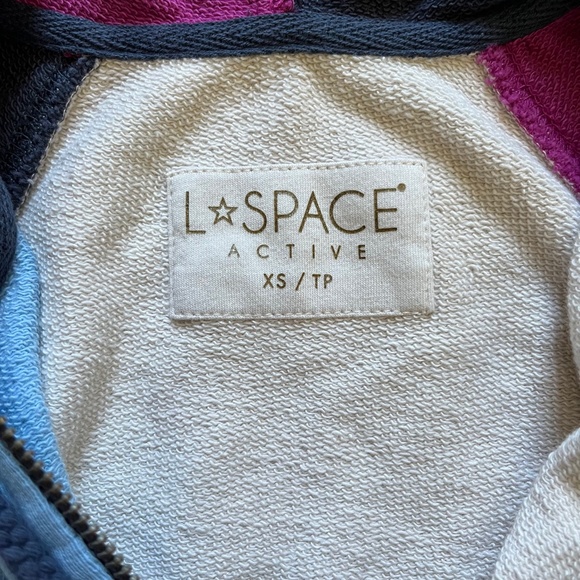 L*Space Colorblock Cropped "Don't Sweat It"  Zip Up Hoodie Jacket, Size XS - Picture 4 of 7